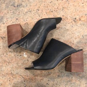 Kenneth Cole Karolina heeled sandal